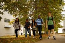 Students walking to class at Tennessee's community colleges Students walking to class at Tennessee's community colleges